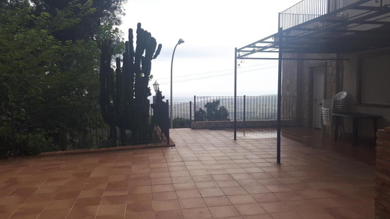 Apartamentos Christina Benicàssim Екстериор снимка